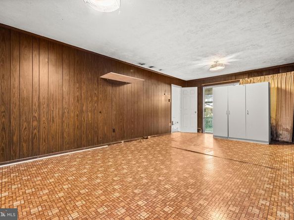 418 Patrick Lane, Herndon VA 20170