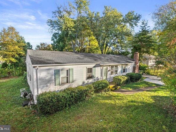 418 Patrick Lane, Herndon VA 20170