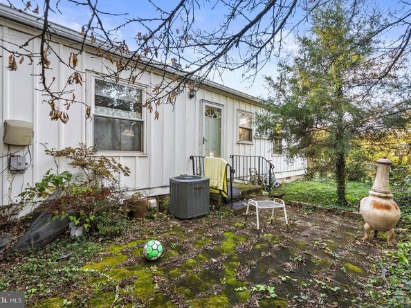 418 Patrick Lane, Herndon VA 20170