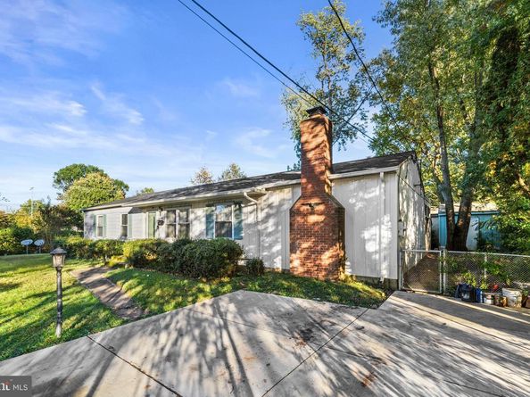 418 Patrick Lane, Herndon VA 20170