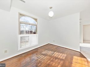 3316 Woodburn Village Drive 12, Annandale VA 22003