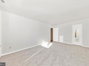 3316 Woodburn Village Drive 12, Annandale VA 22003