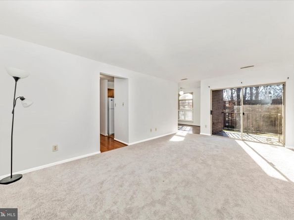 3316 Woodburn Village Drive 12, Annandale VA 22003