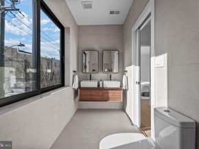 514 S 20TH Street B, Philadelphia PA 19146