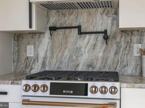 514 S 20TH Street B, Philadelphia PA 19146