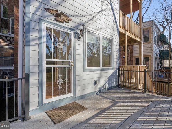 3172 17TH Street NW, Washington DC 20010