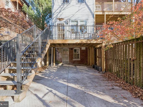 3172 17TH Street NW, Washington DC 20010