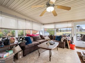 912 Edgewood Avenue, Folsom PA 19033