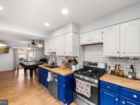 912 Edgewood Avenue, Folsom PA 19033