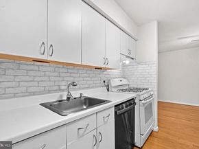 11200 Chestnut Grove Square 203, Reston VA 20190