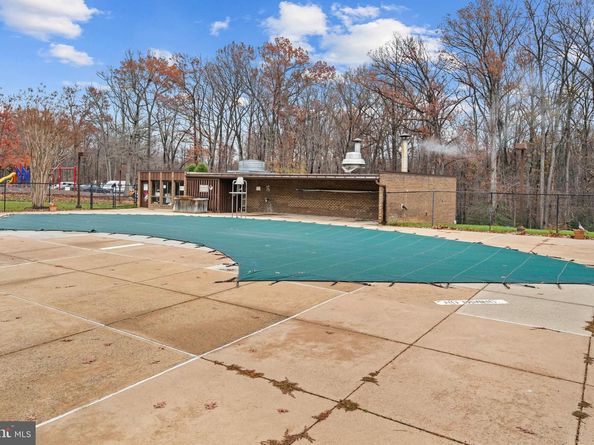 11200 Chestnut Grove Square 203, Reston VA 20190