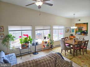 1525 Hiddenbrook Drive, Herndon VA 20170