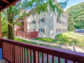 53 Skyhill Road 204, Alexandria VA 22314