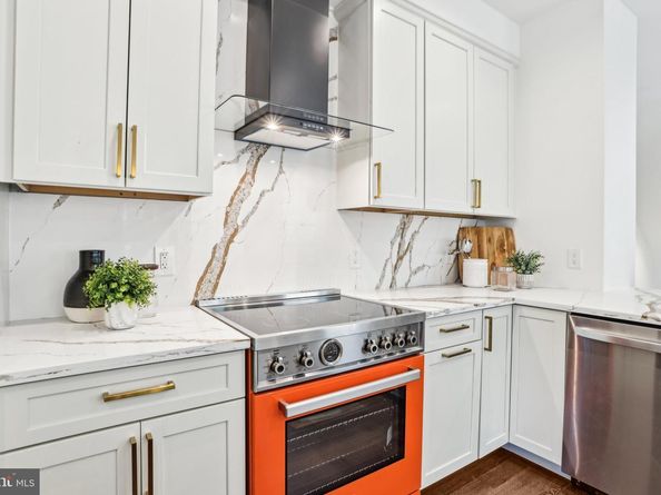 322 56TH Street NE, Washington DC 20019