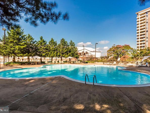 1808 Old Meadow Road 507, Mclean VA 22102