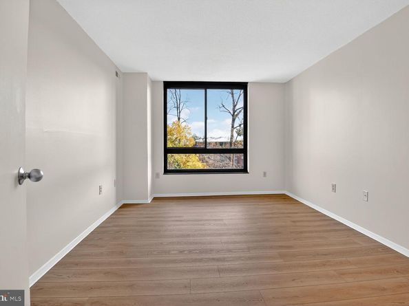 1808 Old Meadow Road 507, Mclean VA 22102