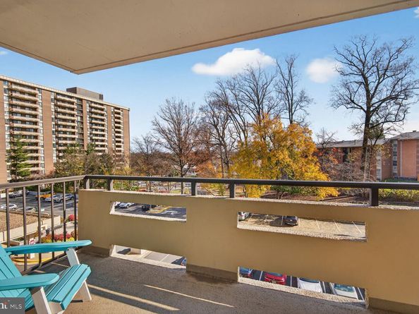 1808 Old Meadow Road 507, Mclean VA 22102