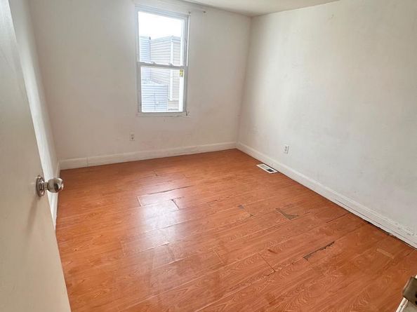 704 Mcclellan Street, Philadelphia PA 19148