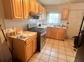 704 Mcclellan Street, Philadelphia PA 19148