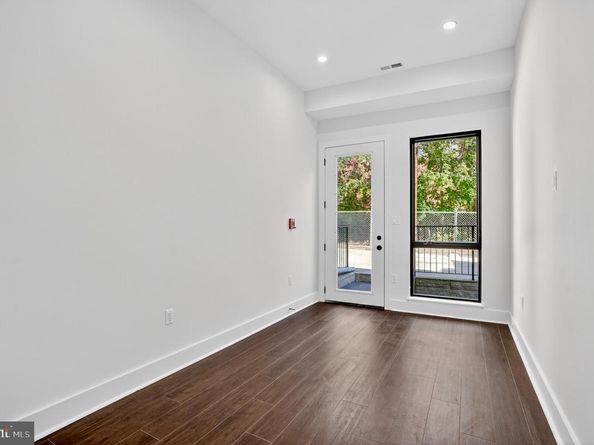 7319 Georgia Avenue NW, Washington DC 20012