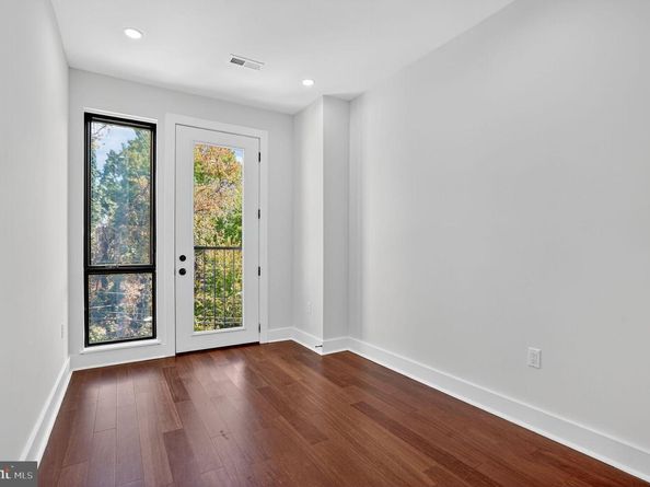 7319 Georgia Avenue NW, Washington DC 20012