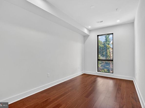 7319 Georgia Avenue NW, Washington DC 20012