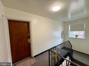 2008 38TH Street SE 302, Washington DC 20020