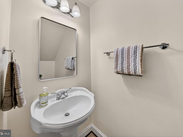 611 Quincy Street NW 2, Washington DC 20011