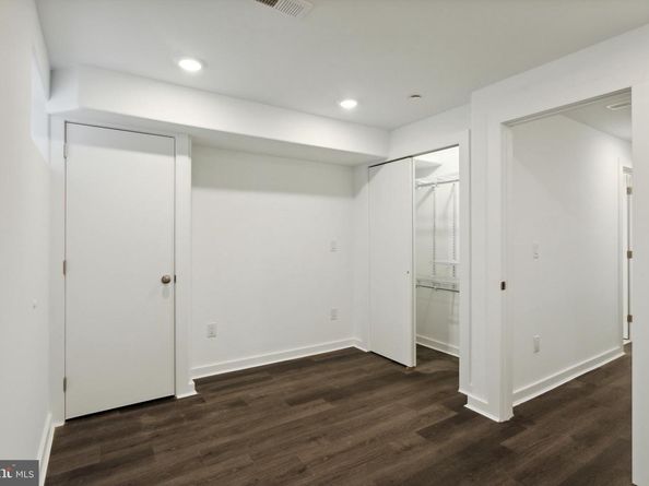 2032 N 18TH Street, Philadelphia PA 19121