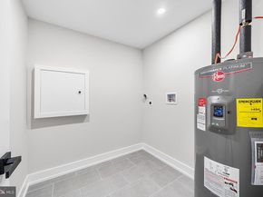 2551 Salmon Street, Philadelphia PA 19125