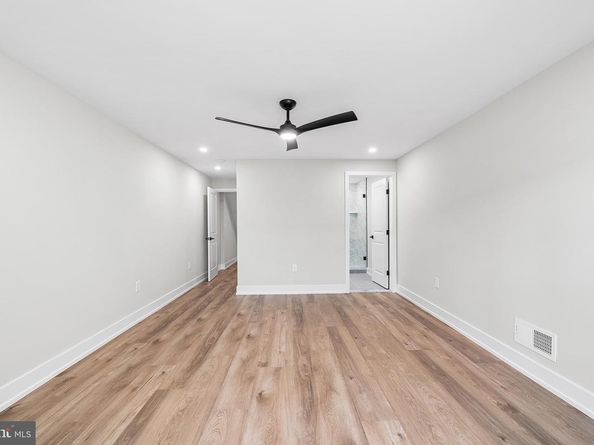 2551 Salmon Street, Philadelphia PA 19125