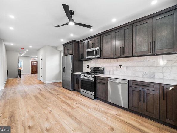 2551 Salmon Street, Philadelphia PA 19125