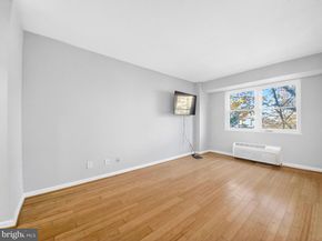 1801 Clydesdale Place NW 211, Washington DC 20009