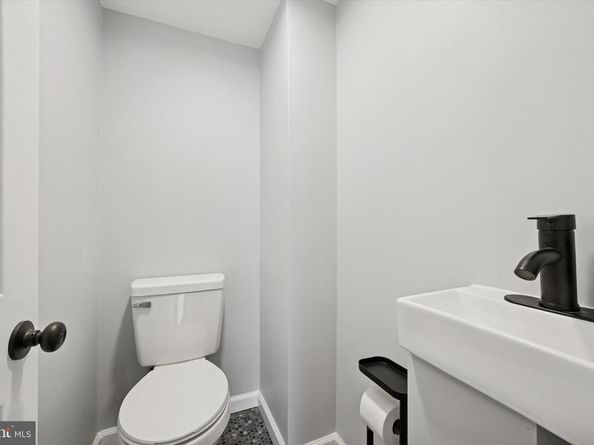 7046 Radbourne Road, Upper Darby PA 19082