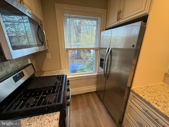 407 W Waverly Road, Glenside PA 19038