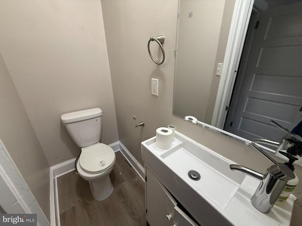 407 W Waverly Road, Glenside PA 19038