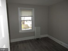 407 W Waverly Road, Glenside PA 19038