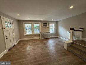 407 W Waverly Road, Glenside PA 19038