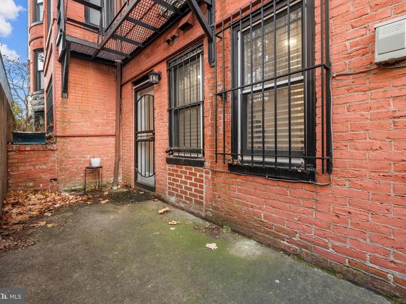 2032 15TH Street NW 2, Washington DC 20009