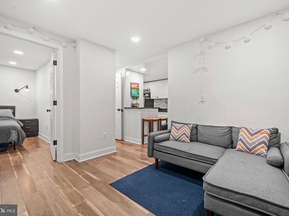 2032 15TH Street NW 2, Washington DC 20009