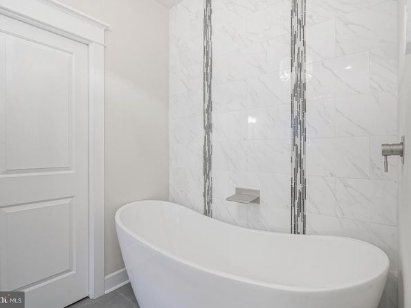 538 Leverington Avenue C, Philadelphia PA 19128