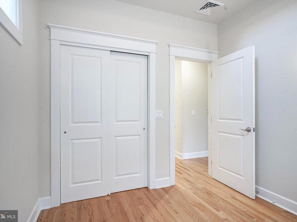 538 Leverington Avenue C, Philadelphia PA 19128