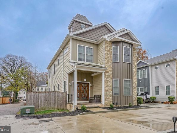 538 Leverington Avenue C, Philadelphia PA 19128