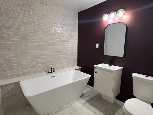 30 Mistletoe Lane, Levittown PA 19054