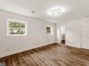 7101 N Mount Pleasant Place, Philadelphia PA 19119