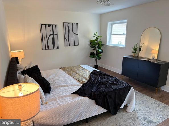 7101 N Mount Pleasant Place, Philadelphia PA 19119