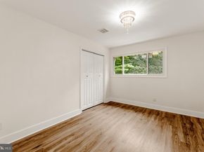 7101 N Mount Pleasant Place, Philadelphia PA 19119