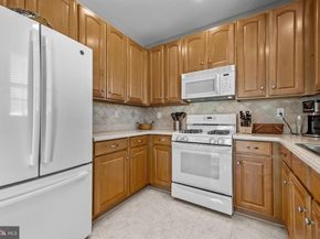 5302 Knox Court 5302, Warwick PA 18974