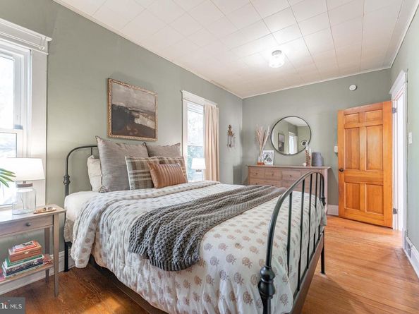 864 North Avenue, Springfield PA 19064