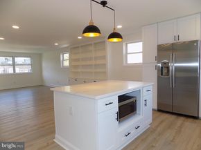 3645 Academy Road, Philadelphia PA 19154